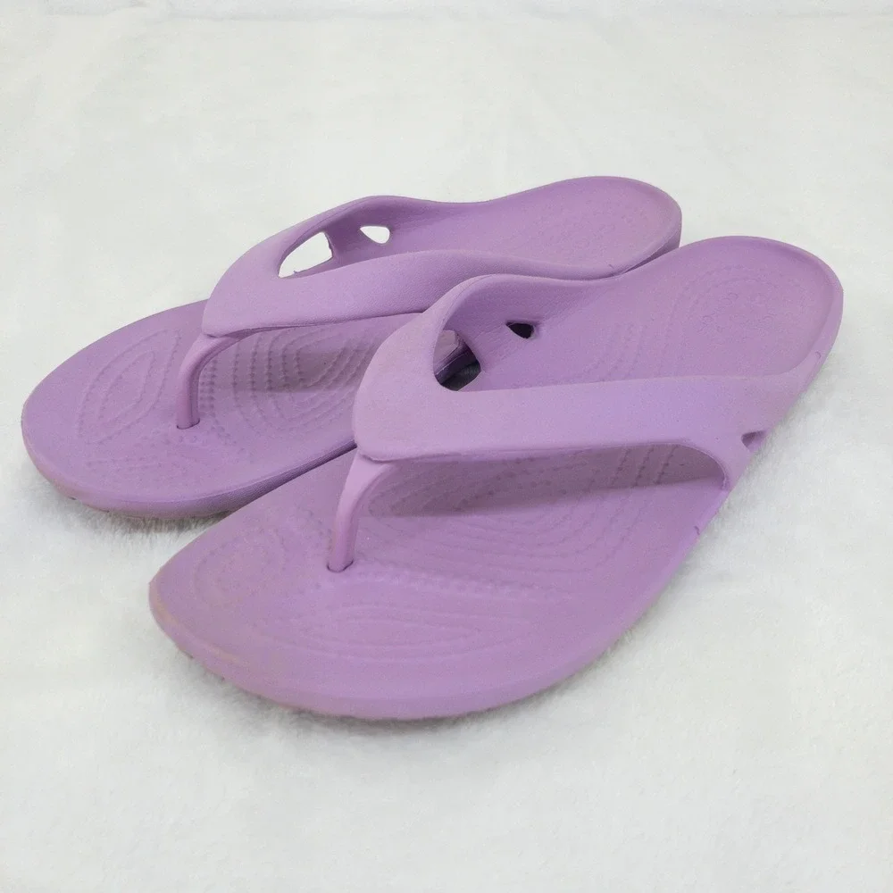 Crocs Kadee II Flip Flop Womens 7 Purple Sandal Lightweight Comfort Casual